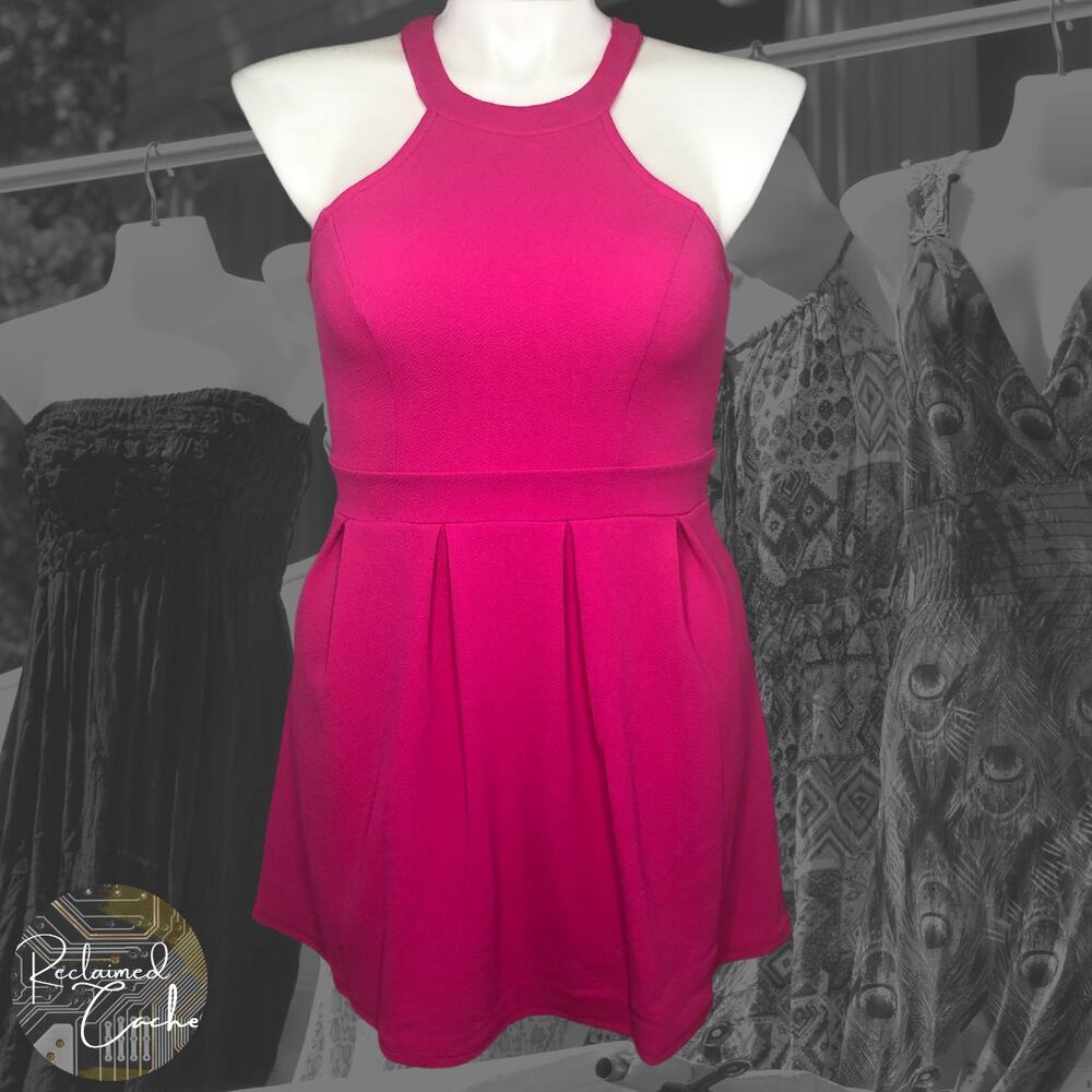 on twelfth Fuchsia Halter Mini Dress - Size Large